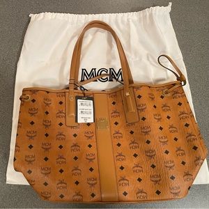 NWT Large MCM Liz Shopper Reversible Cognac Tan Visetos Bag Purse Tote